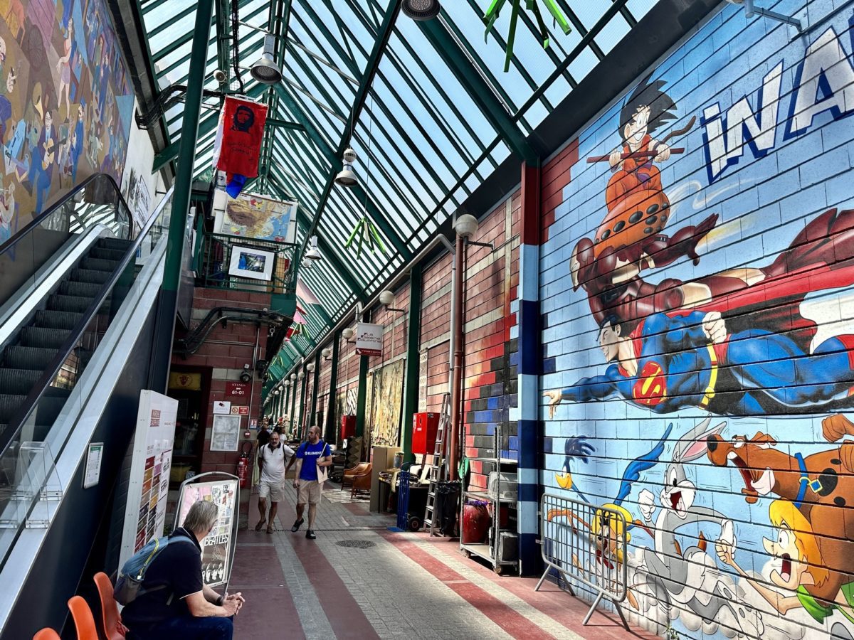 The 3 best flea markets for antiquing in Paris-2023 update - Cajun ... Best flea markets in paris